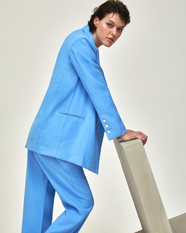 Blazer Allie.