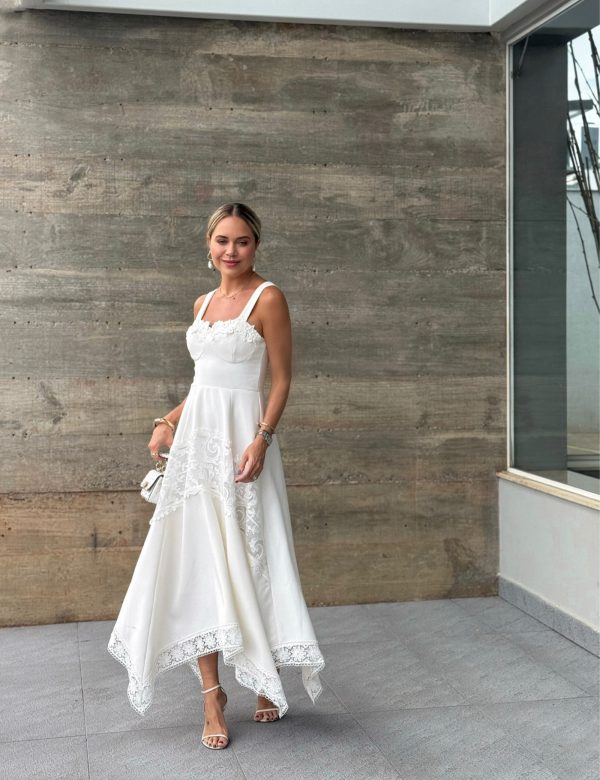 Vestido Gode Aplicacao Floral Busto Saia E Barra.-Imagem 2