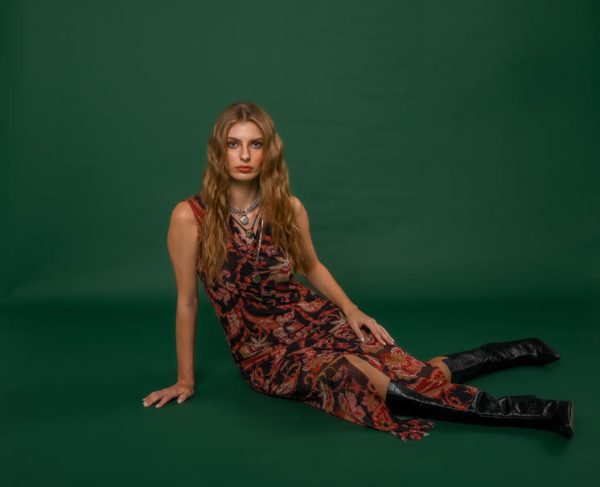 Vestido Decote V Franzido Larissa-Imagem 4