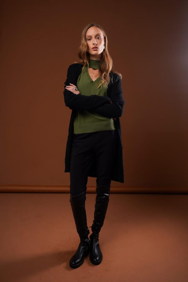 Blusa Gola Alta Decote V Marina-Imagem 3