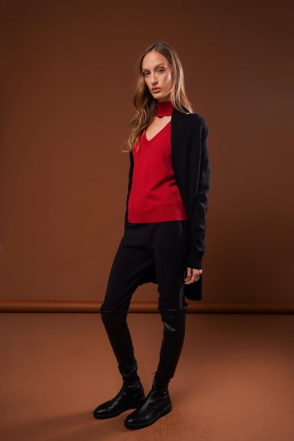 Blusa Gola Alta Decote V Marina-Imagem 14