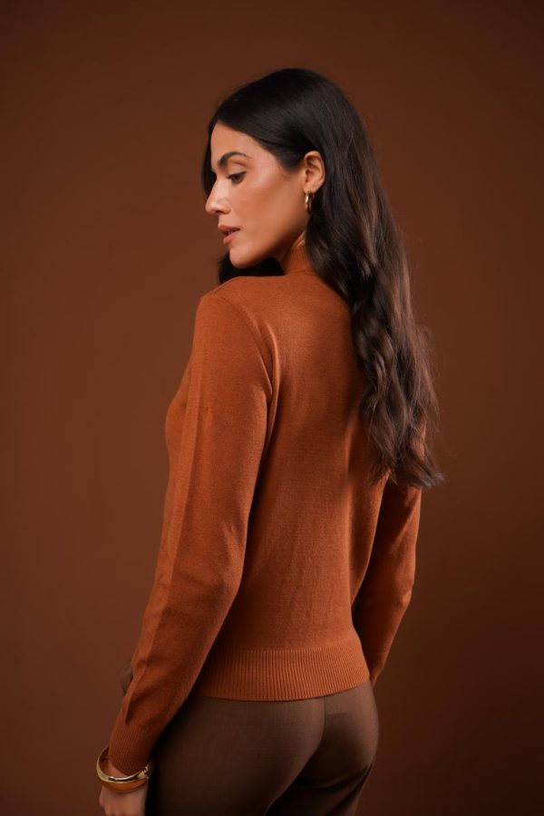 Blusa Gola Alta Decote V Marina-Imagem 20