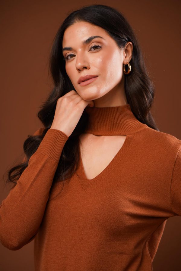 Blusa Gola Alta Decote V Marina-Imagem 30