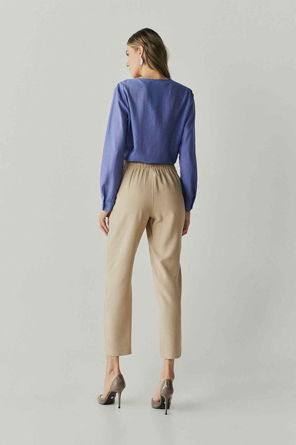 Blusa Poliamida Linho Babado Decote-Imagem 6