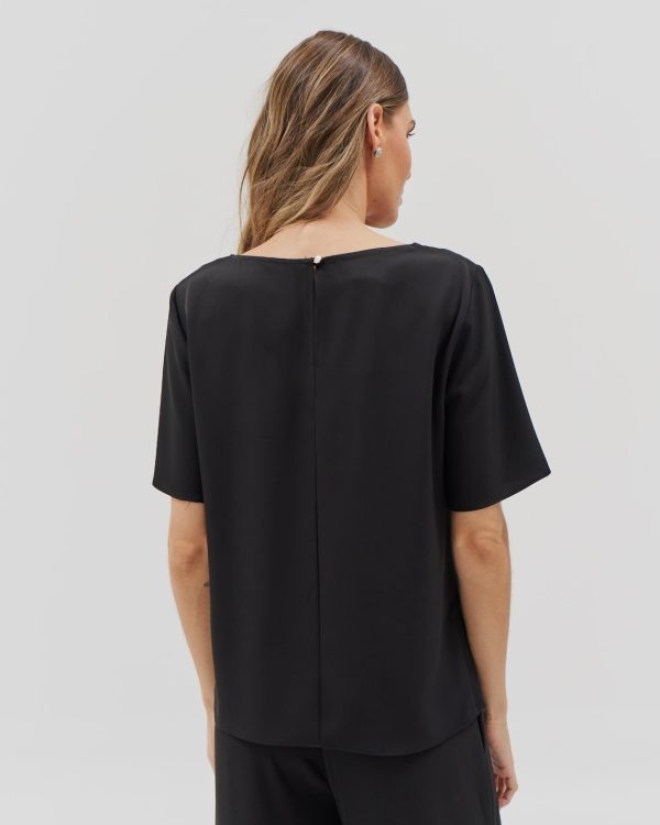 Blusa Alf Crepe Mg Curta Abert Lateral-Imagem 4