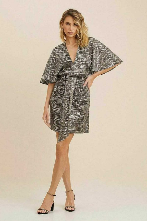 Vestido Curto Tamires