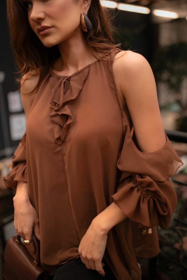 Blusa Ombro Aberto Crepe