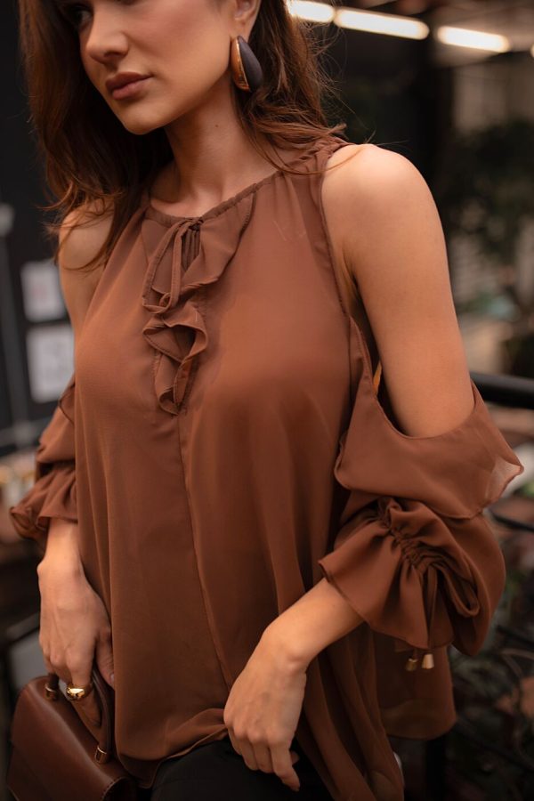 Blusa Ombro Aberto Crepe-Imagem 9