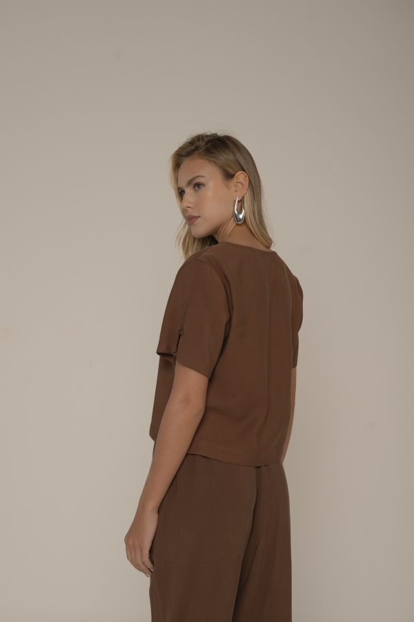 Blusa Decote V Botao Manga