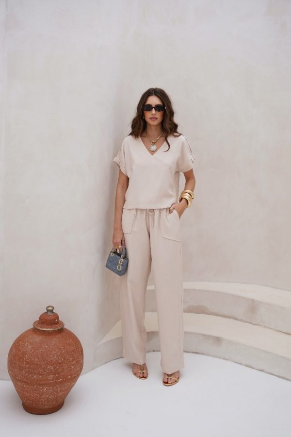Blusa Decote V Detalhe Vivo E-Imagem 6