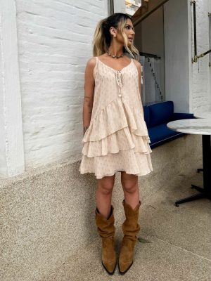 Vestido Curto Babados Crepe Lurex