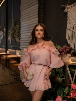 Vestido Curto Babados Crepe