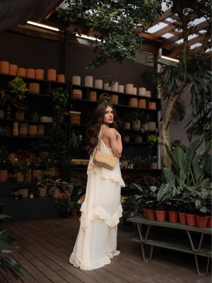 Vestido Longo Gola Babados Crepe