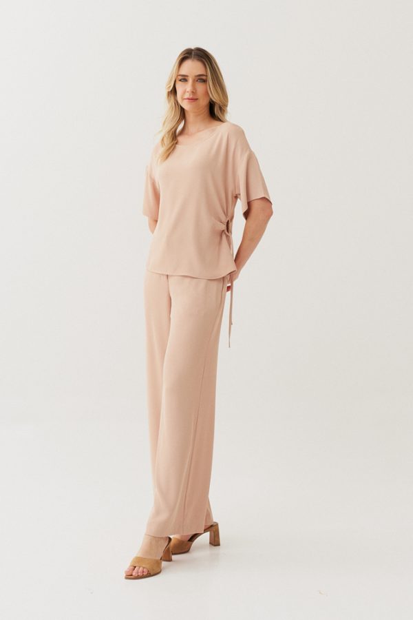 CONJ ALF CREPE CALCA PANT BLUSA DET LATERAL-Imagem 4