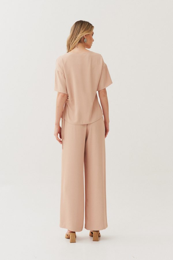 CONJ ALF CREPE CALCA PANT BLUSA DET LATERAL-Imagem 3