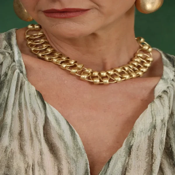 BRINCO GOTA DOURADA LISA-Imagem 3
