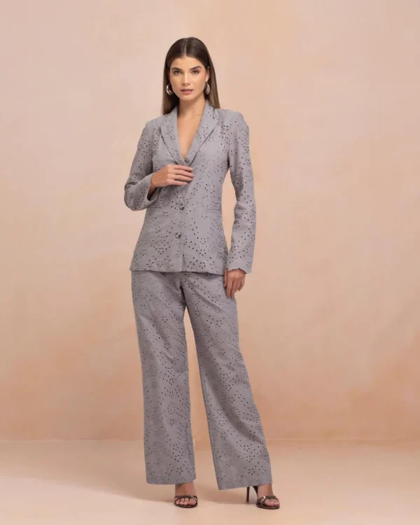 CALÇA LAISE BORDADA
