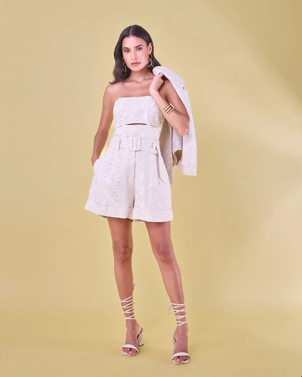 SHORTS LINHO BORDADO COM CINTO