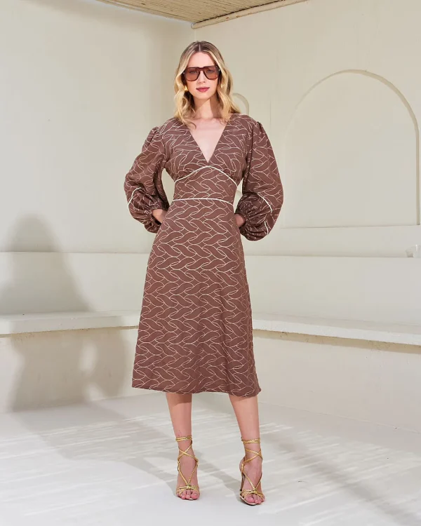 VESTIDO MANGA PERA BORDADO
