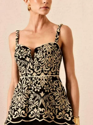 BLUSA PEPLUM BORDADA