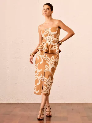 CONJUNTO LAYLA BORDADO COM CINTO