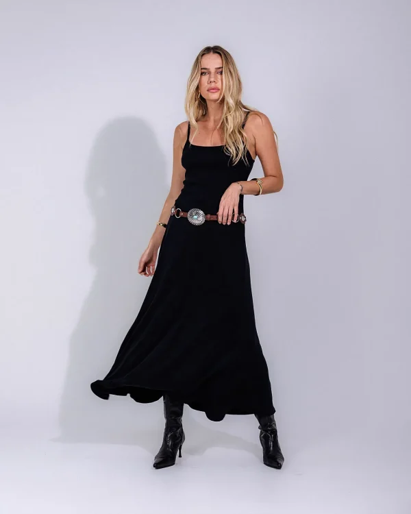 VESTIDO CANELADO