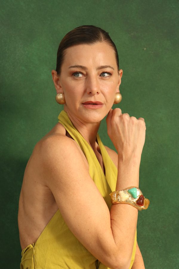 BRACELETE DOURADO PEDRAS NATURAIS