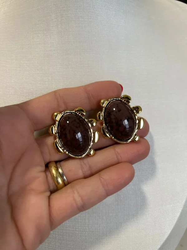 BRINCO DOURADO DET RESINA - Imagem 2