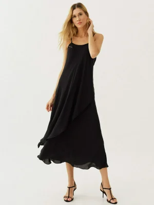 VESTIDO CREPE ALCA SOBREPOSICAO CAMADA