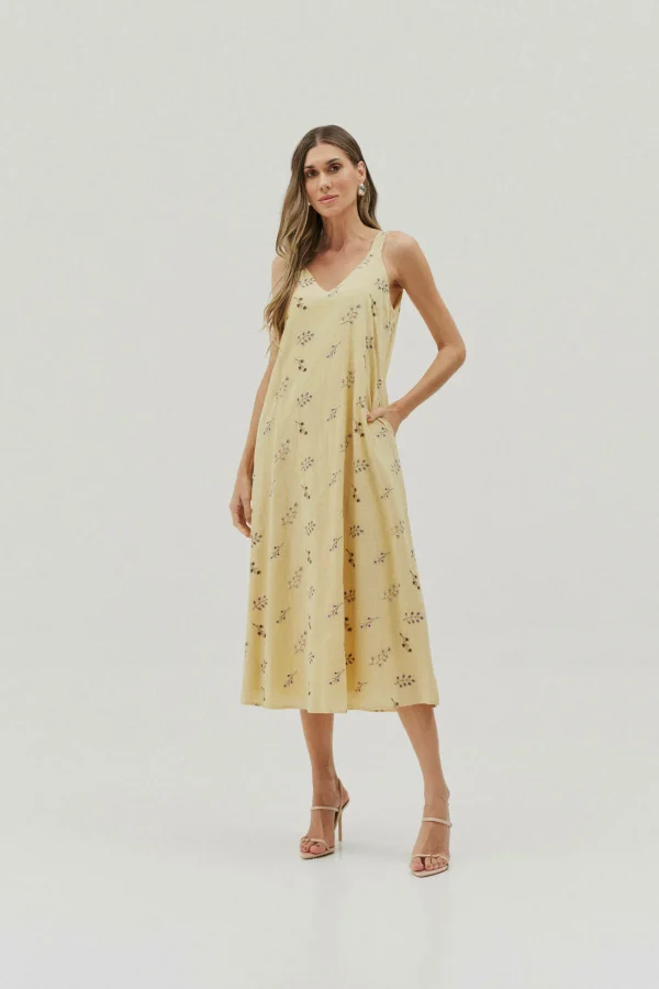VESTIDO MIDI VOIL BORDADO ALCA GODE
