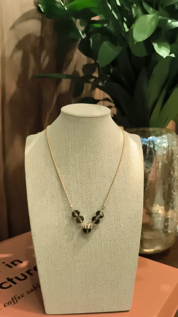 COLAR DOURADO AMBAR CRISTAL