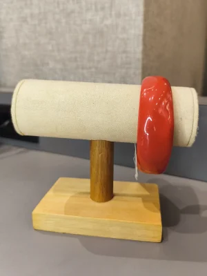 BRACELETE RESINA VERMELHO