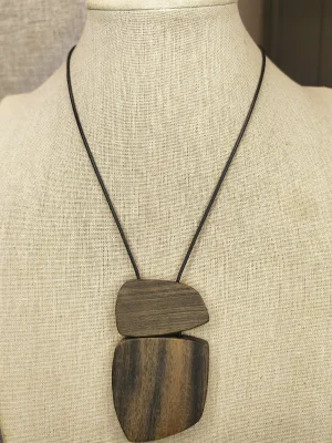 COLAR FIO PRETO PG MADEIRA