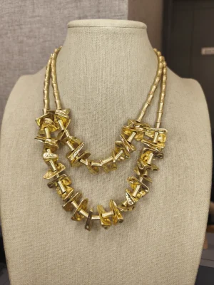 COLAR DOURADO CANUTILHOS