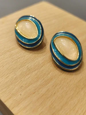 BRINCO DOURADO ESMALTE