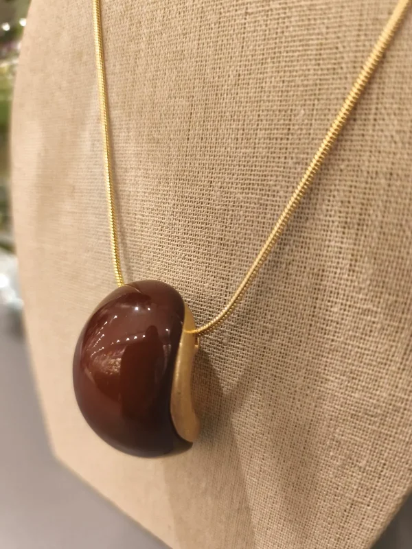 COLAR DOURADO PG RESINA MARFIM - Imagem 4