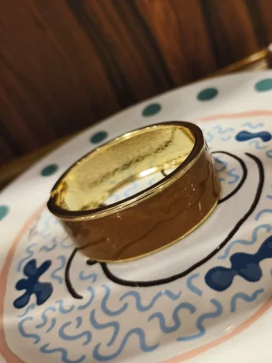 BRACELETE DOURADO ESMALTE