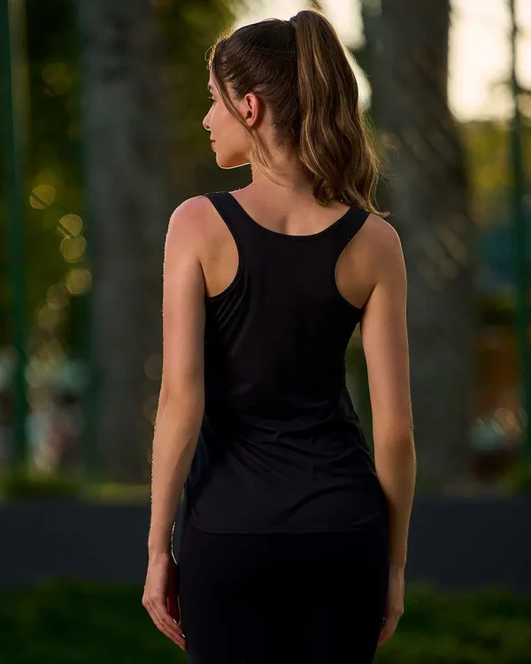 REGATA SKIN FIT DECOTE REDONDO ALONGADA - Imagem 3
