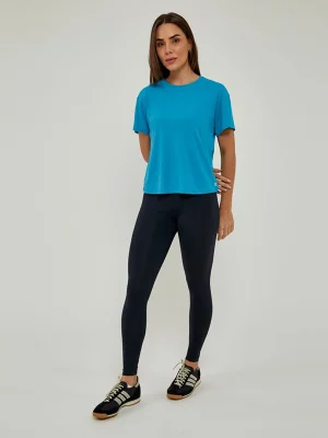 T-SHIRT CROPPED