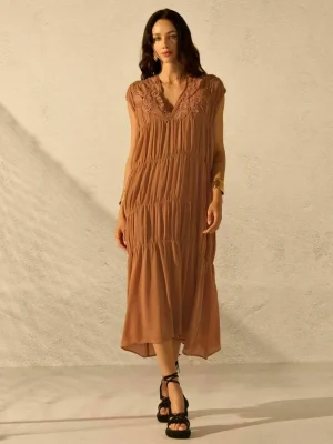 VESTIDO CHIFFON GUIPURE