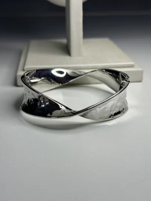 BRACELETE PRATA TORCIDO